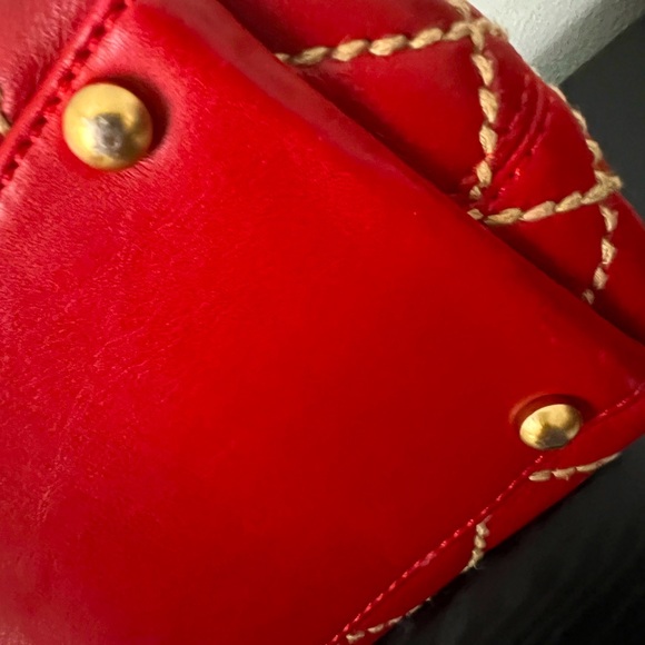 Surpique Tote Quilted Red Leather Medium handbag w/COA - Picture 7 of 8